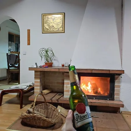 Sunsethouse Piestany Country Tourist * Banka